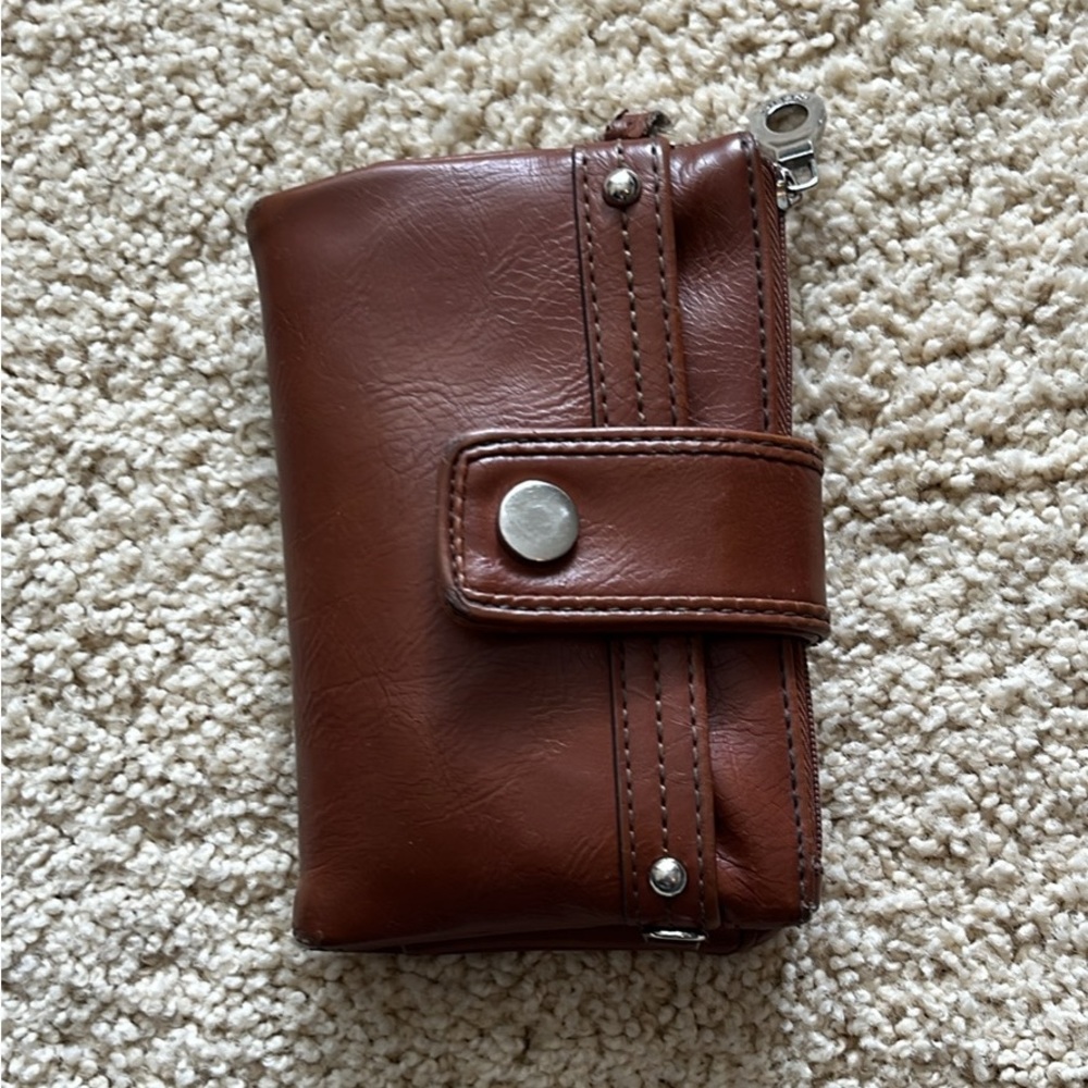 Woman’s wallet
